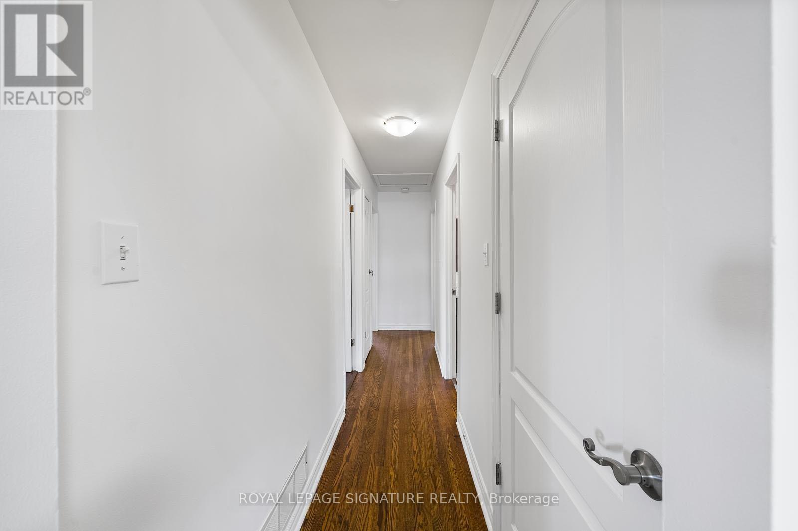 Upper - 232 Harmony Road N, Oshawa, Ontario  L1G 6L5 - Photo 5 - E12711074