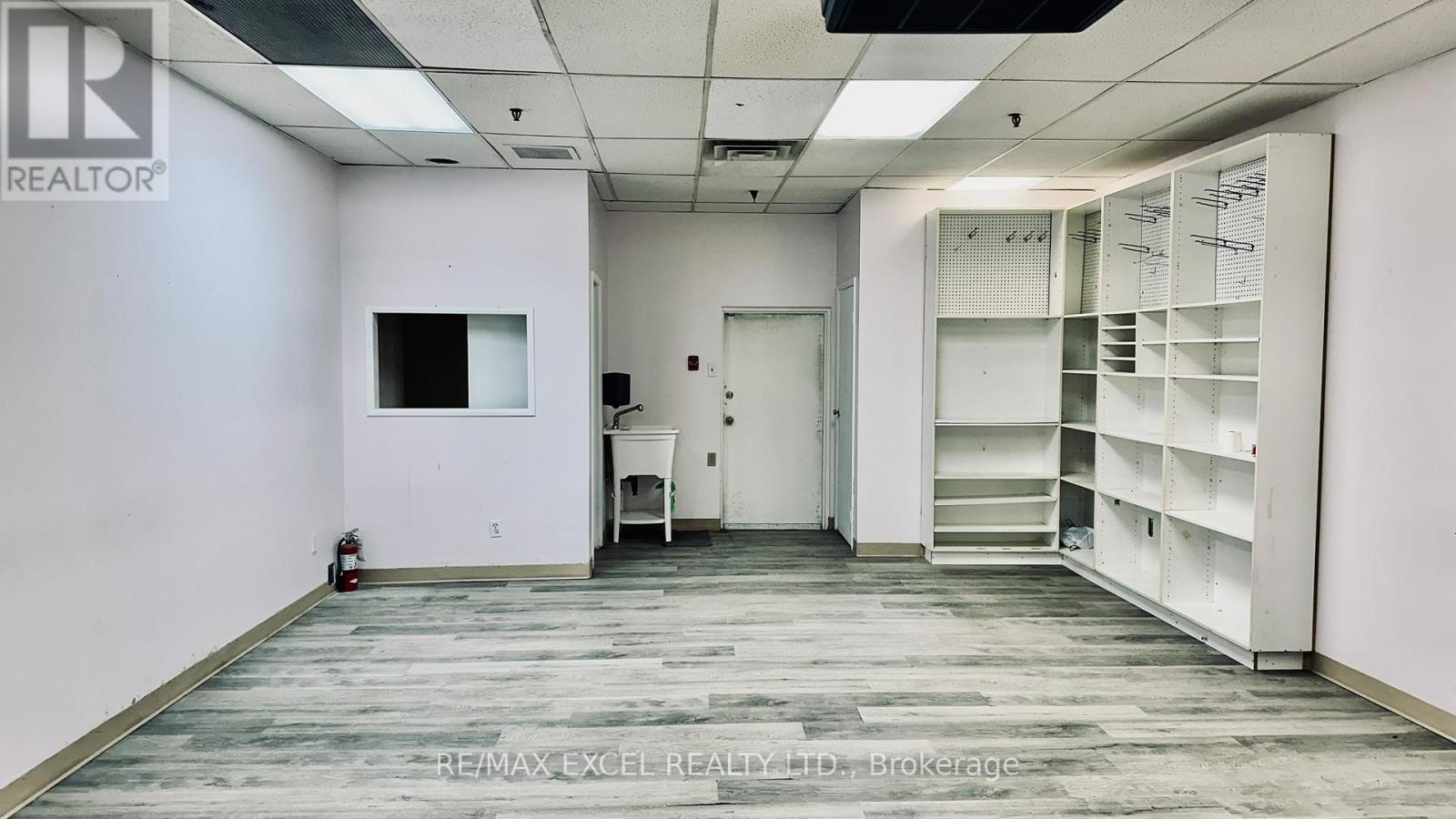 101 - 2425 Eglinton Avenue E, Toronto, Ontario  M1K 5G8 - Photo 2 - E12711124