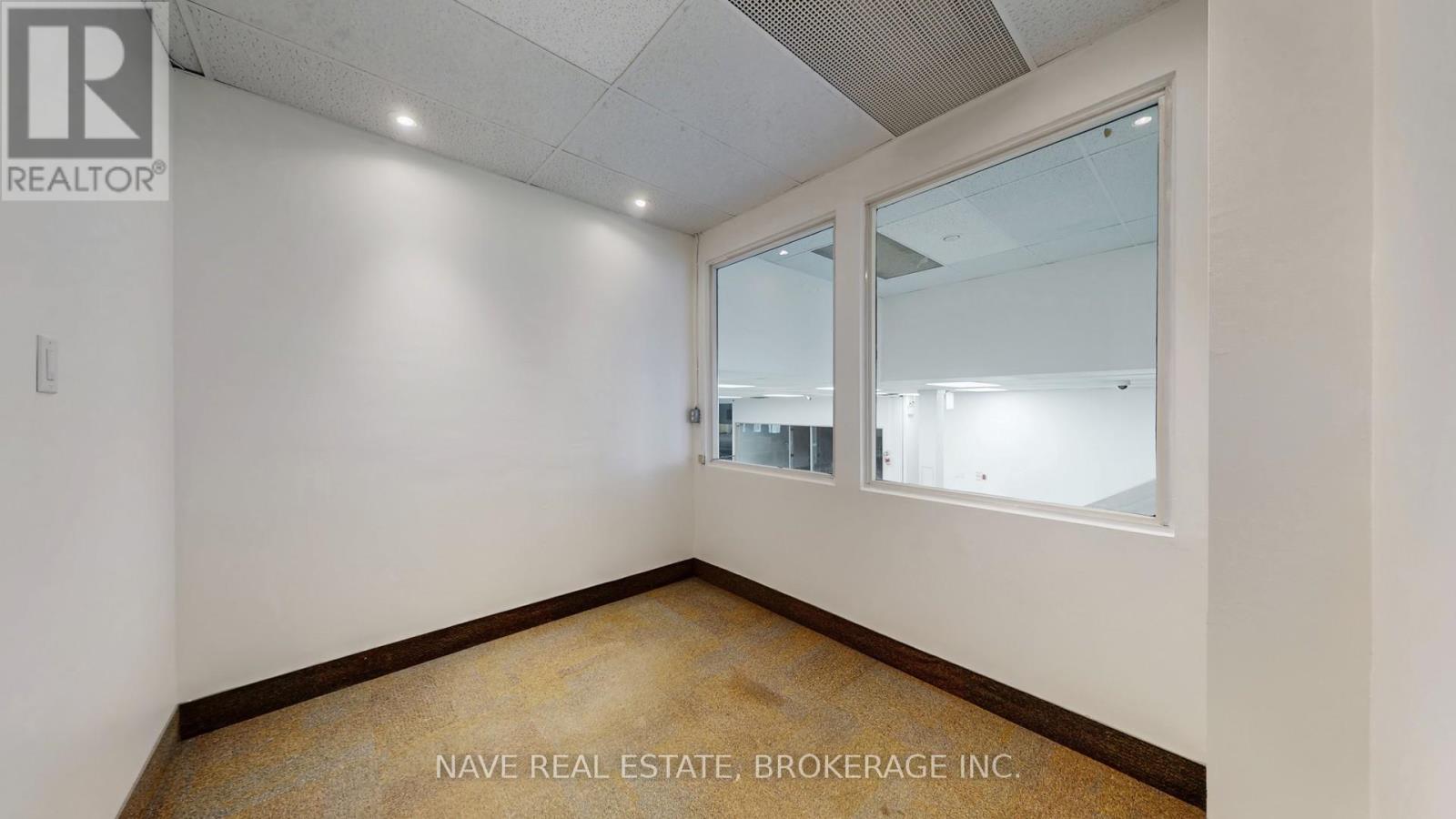 Unit E - 77-83 Davis Drive, Newmarket, Ontario  L3Y 2M9 - Photo 10 - N12711082