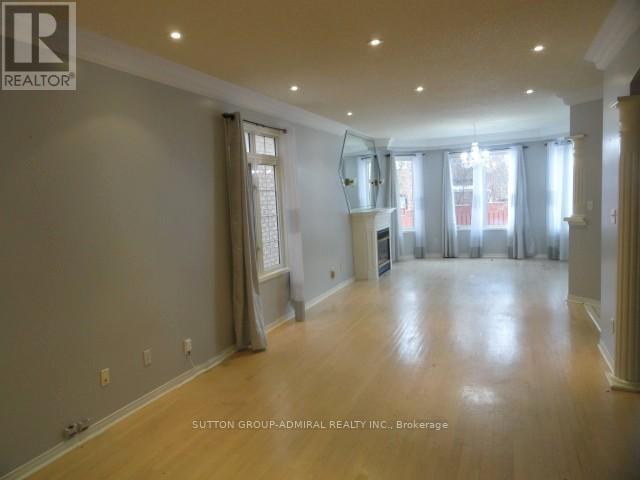 8 Cooper Creek Court, Vaughan, Ontario  L6A 2S4 - Photo 3 - N12711084