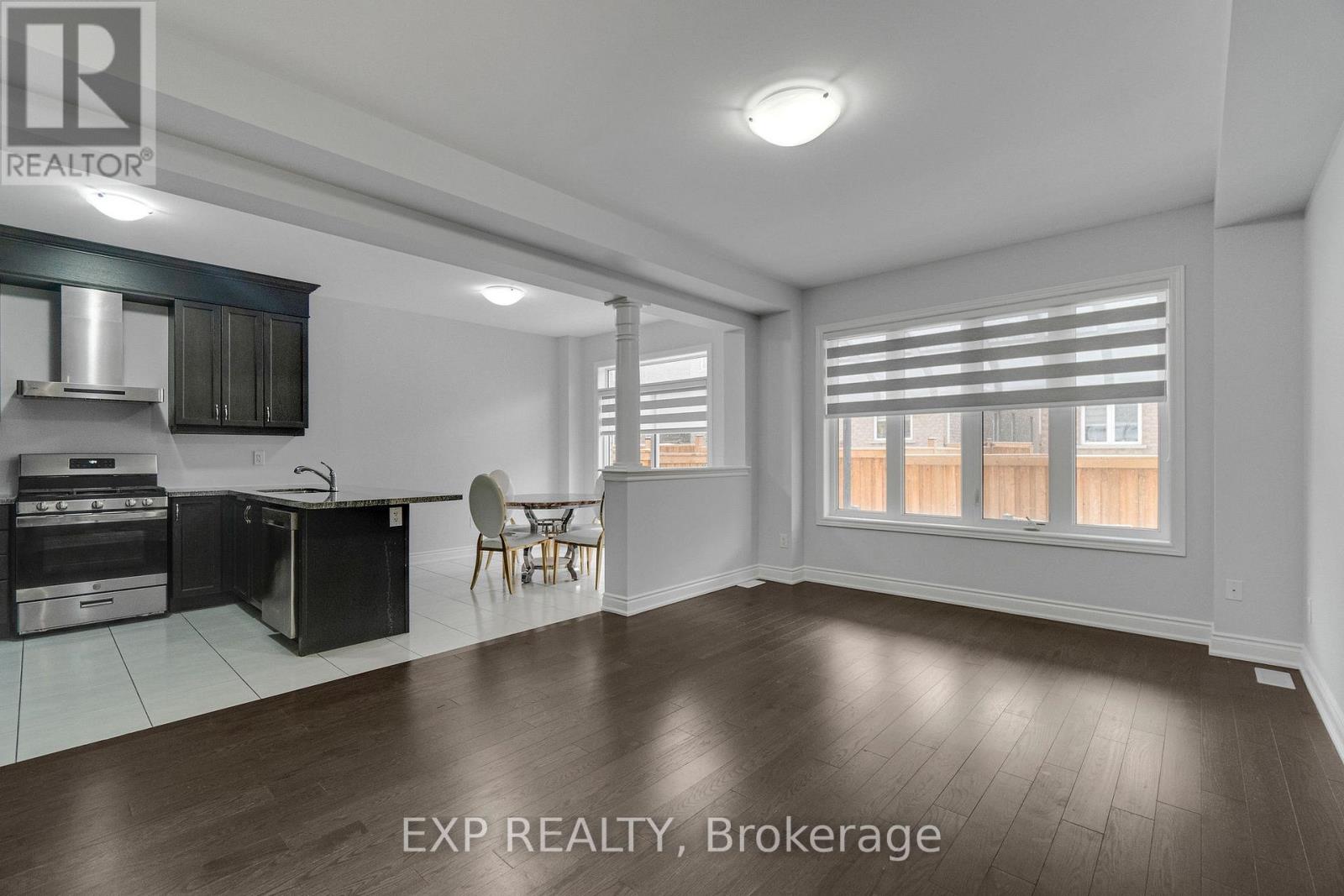 15 Benhurst Crescent, Brampton, Ontario  L7A 5A2 - Photo 7 - W12709818