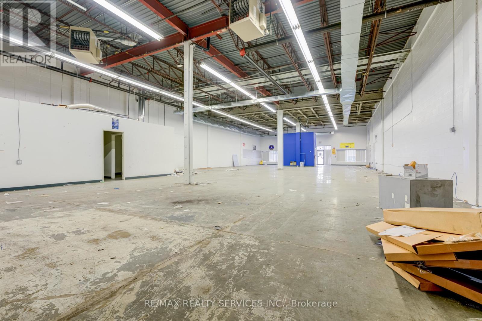 10 - 6660 Kennedy Road, Mississauga, Ontario  L5T 2M9 - Photo 8 - W12710992