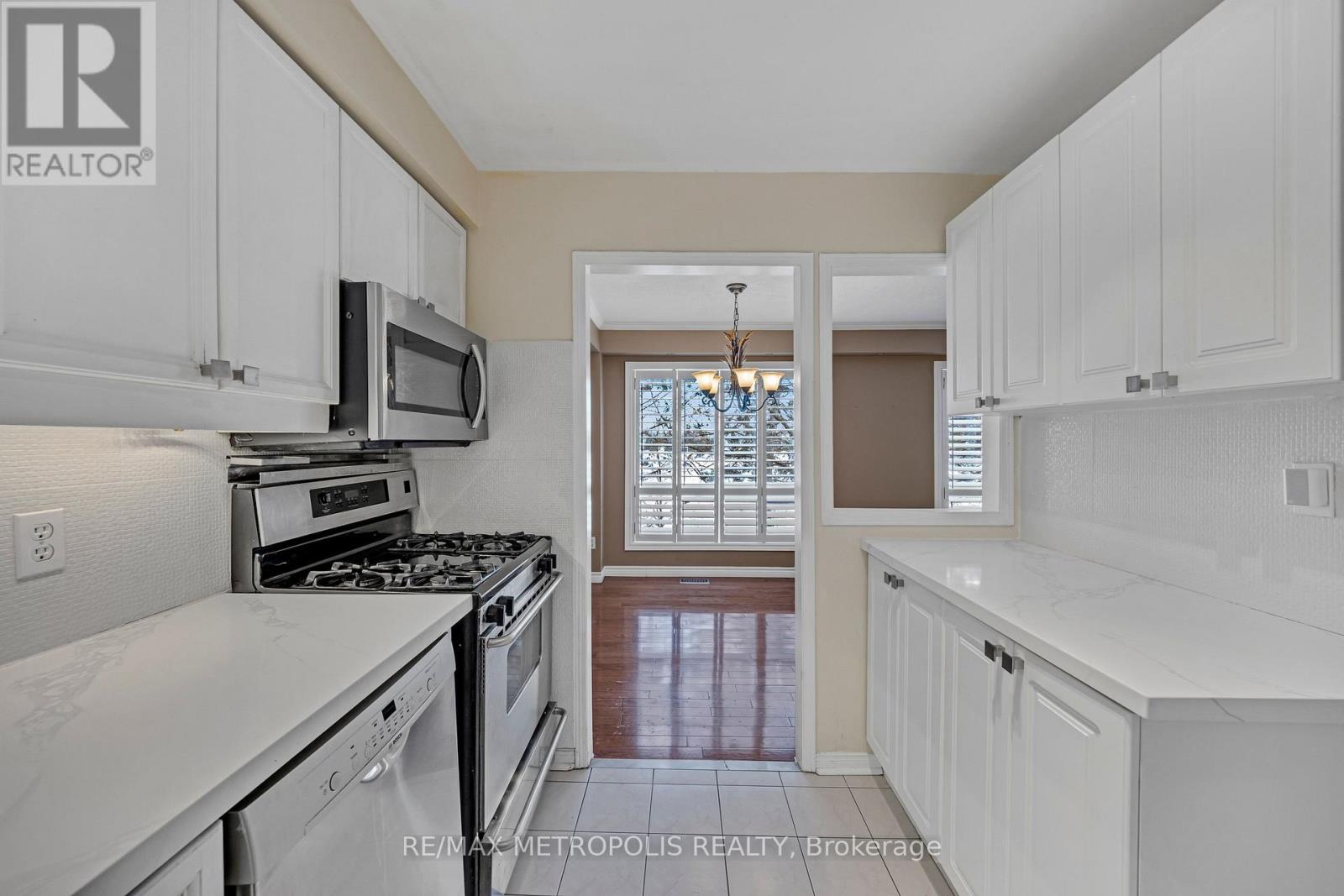 40b - 5305 Glen Erin Drive, Mississauga, Ontario  L5M 5N7 - Photo 11 - W12711060