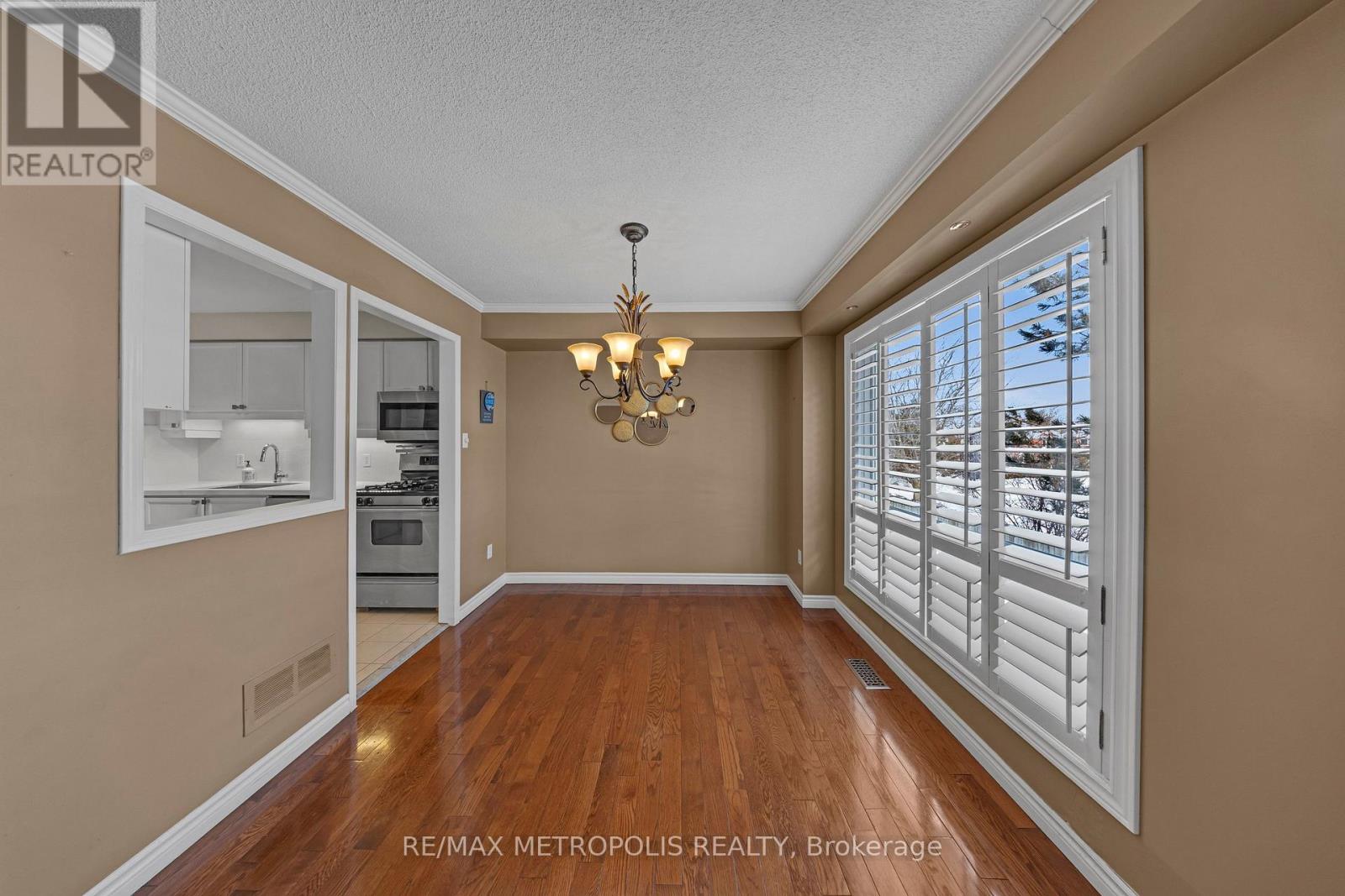 40b - 5305 Glen Erin Drive, Mississauga, Ontario  L5M 5N7 - Photo 13 - W12711060