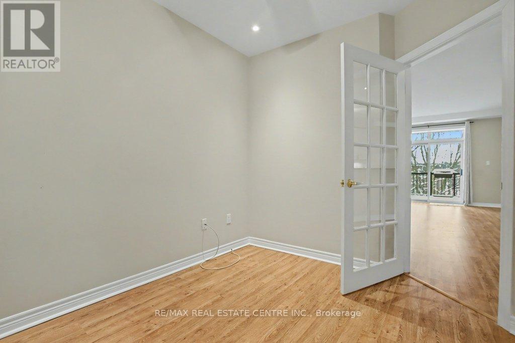 313 - 443 Centennial Forest Drive, Milton, Ontario  L9T 6A1 - Photo 9 - W12711102