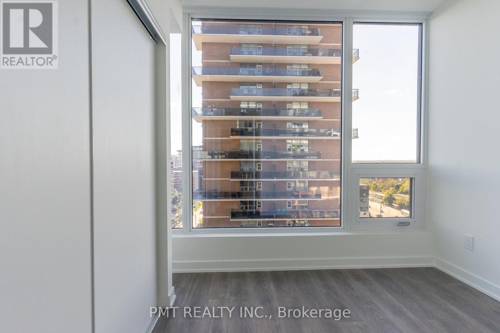 1008 - 28 Ann Street, Mississauga, Ontario  L5G 0E1 - Photo 12 - W12711110