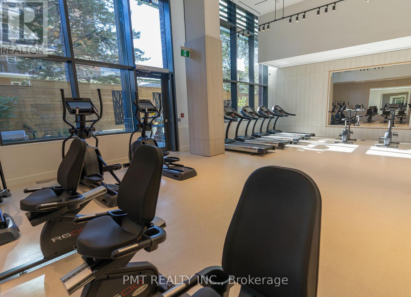 1008 - 28 Ann Street, Mississauga, Ontario  L5G 0E1 - Photo 21 - W12711110