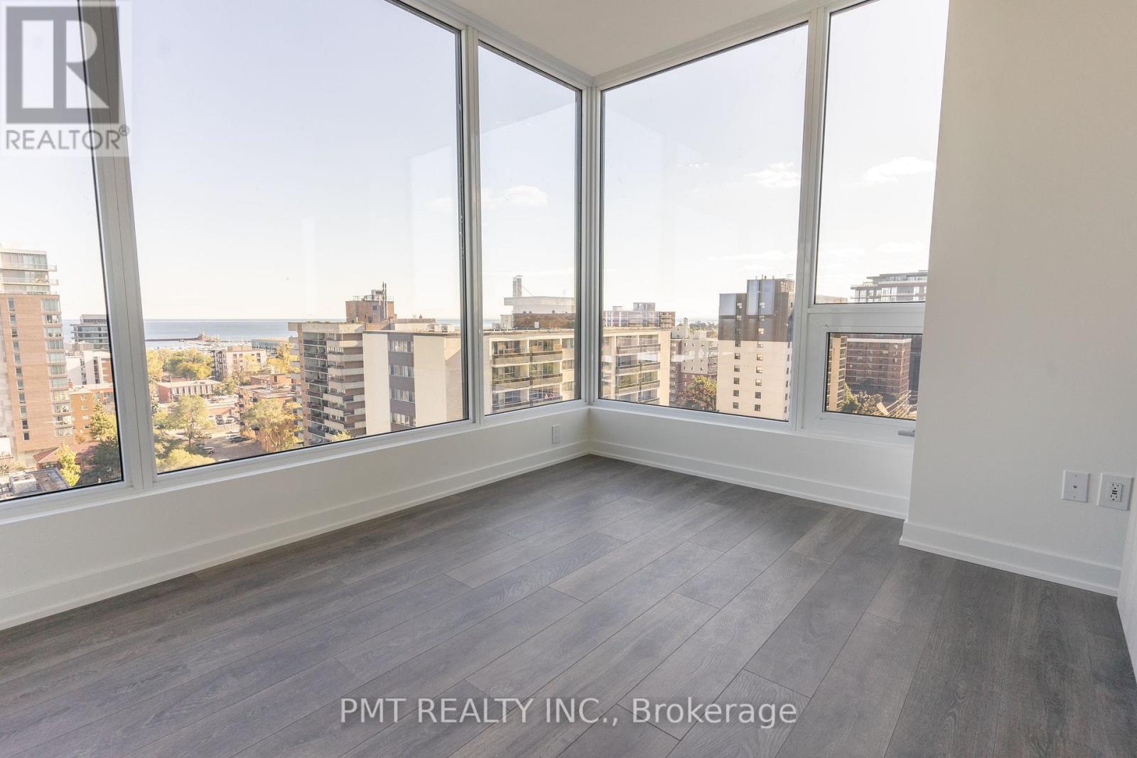 1008 - 28 Ann Street, Mississauga, Ontario  L5G 0E1 - Photo 7 - W12711110