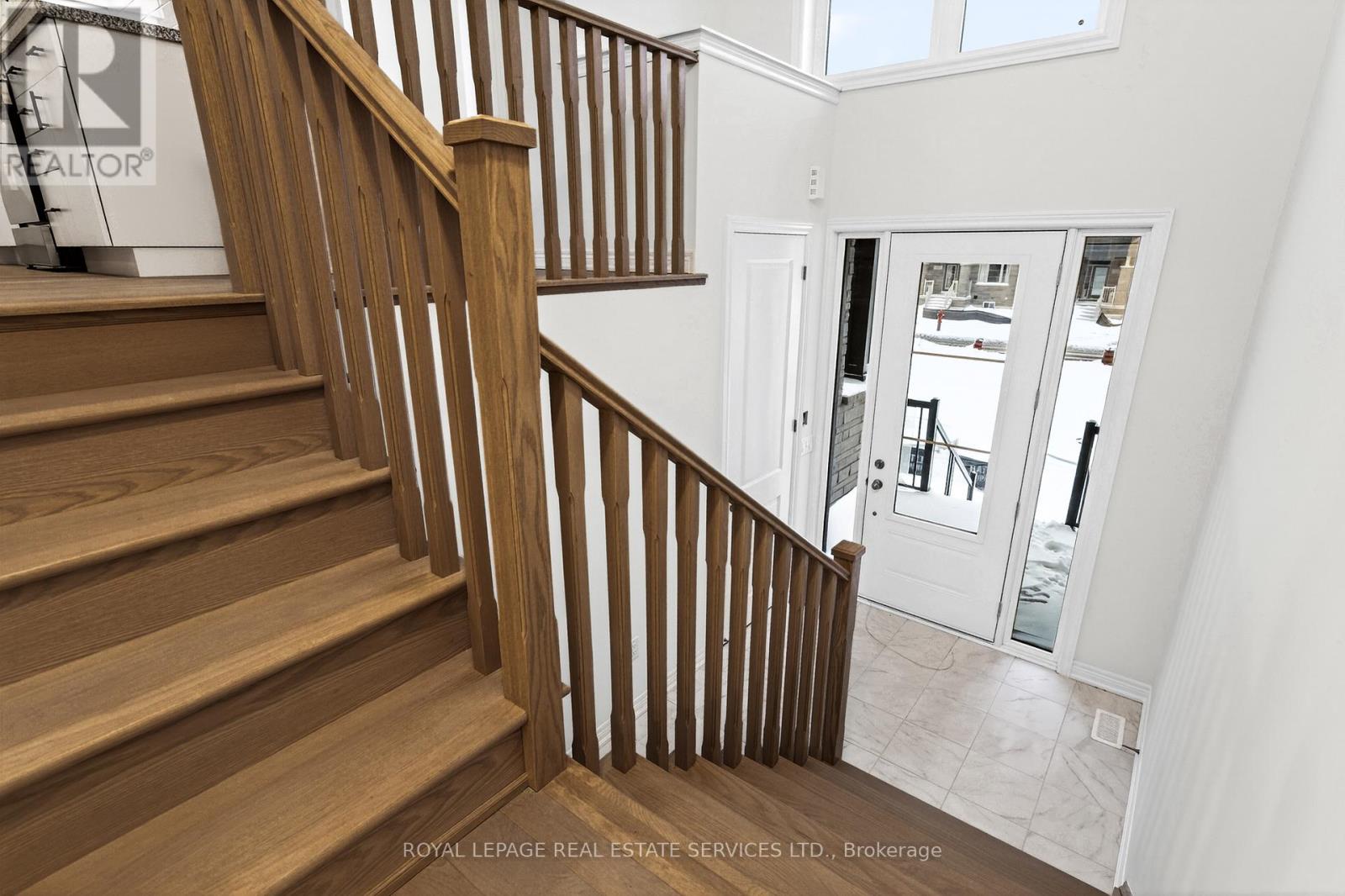 Unit 1 - 3217 Sixth Line, Oakville, Ontario  L6H 0V8 - Photo 3 - W12711116