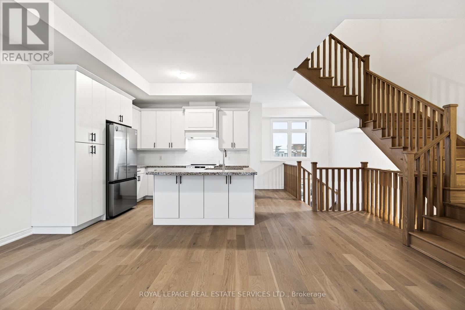 Unit 1 - 3217 Sixth Line, Oakville, Ontario  L6H 0V8 - Photo 4 - W12711116