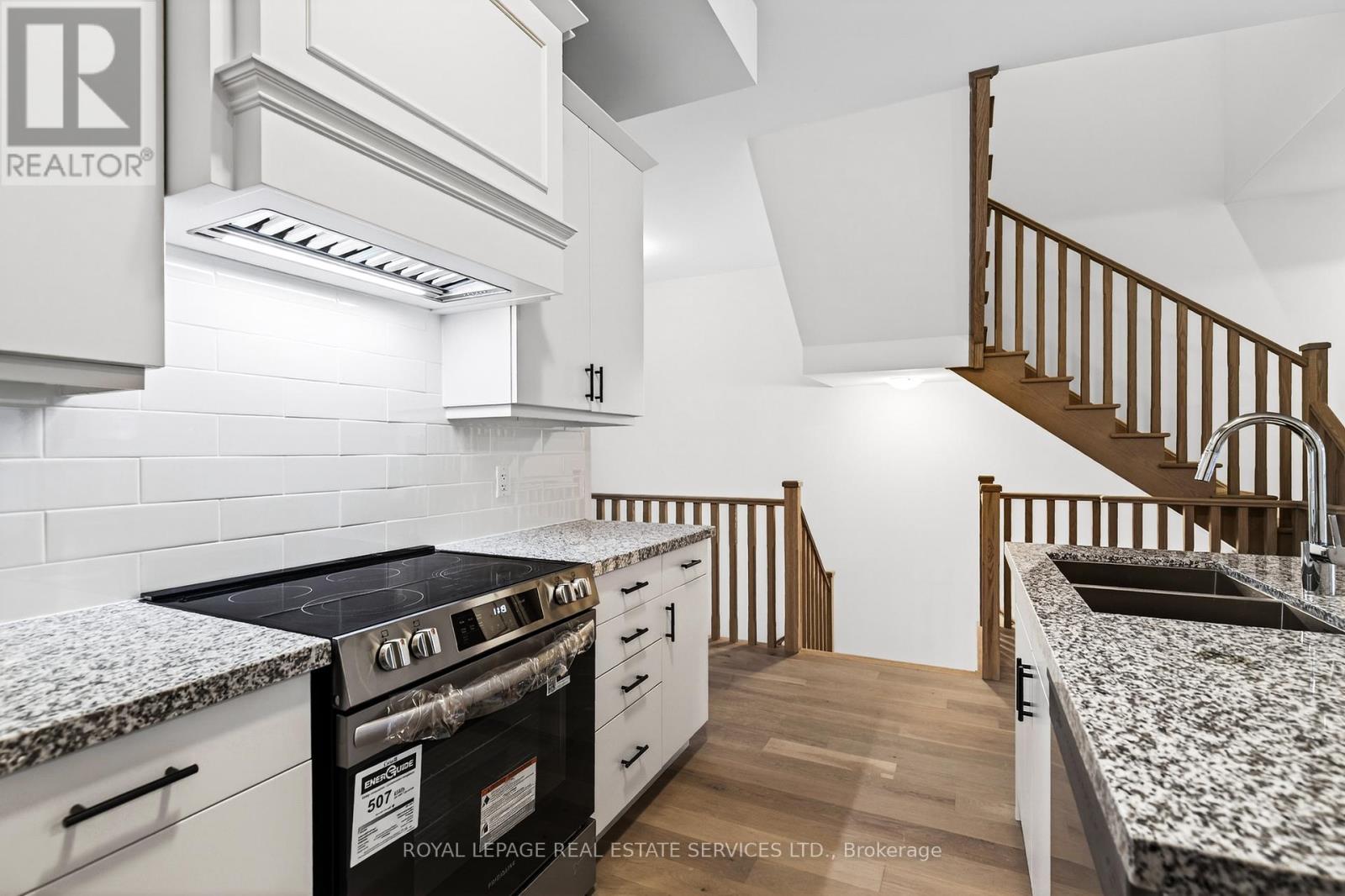 Unit 1 - 3217 Sixth Line, Oakville, Ontario  L6H 0V8 - Photo 8 - W12711116