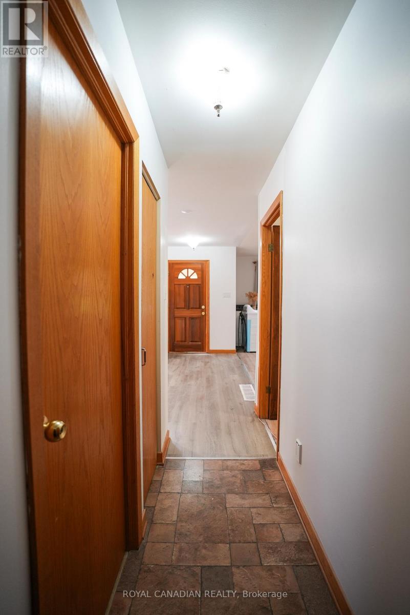 Upper - 67 Sutherland Avenue, Brampton, Ontario  L6V 2H6 - Photo 17 - W12711172