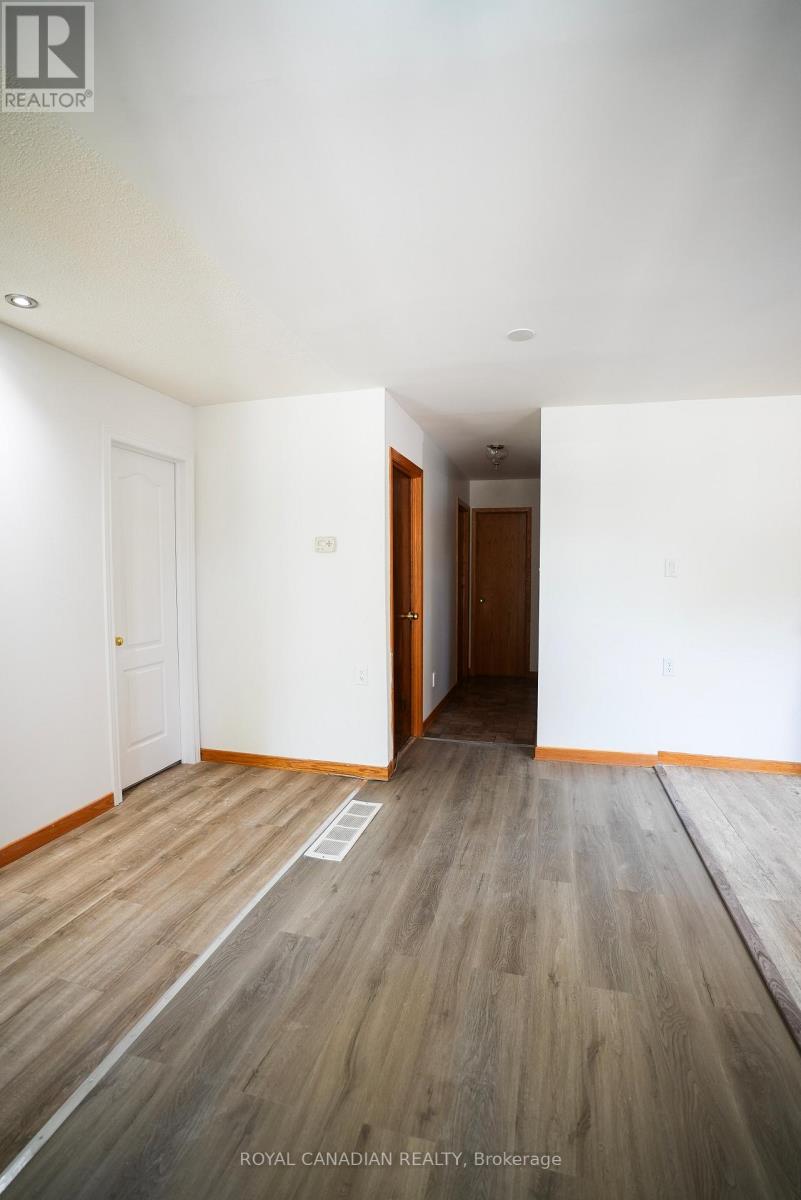 Upper - 67 Sutherland Avenue, Brampton, Ontario  L6V 2H6 - Photo 18 - W12711172