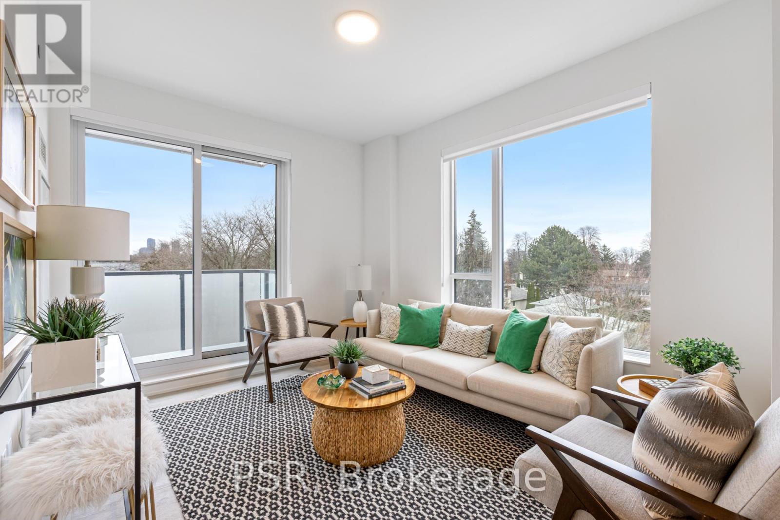 525 - 4365 BLOOR STREET W, toronto (markland wood), Ontario