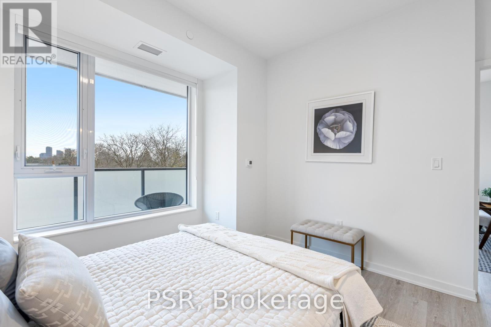 525 - 4365 Bloor Street W, Toronto (Markland Wood), Ontario  M9C 1R3 - Photo 14 - W12711176