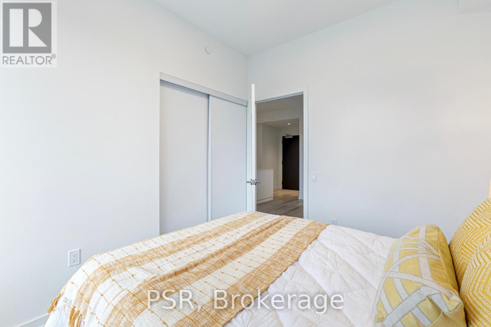 525 - 4365 Bloor Street W, Toronto (Markland Wood), Ontario  M9C 1R3 - Photo 18 - W12711176
