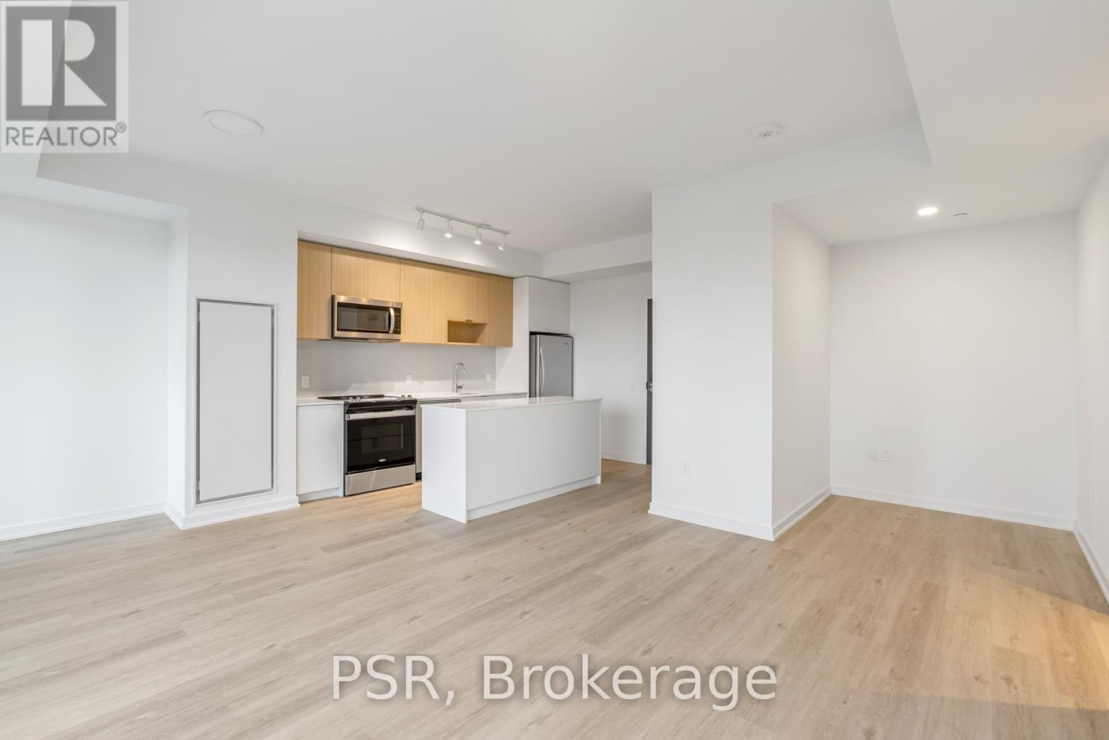 511 - 4365 Bloor Street W, Toronto, Ontario  M9C 1R3 - Photo 4 - W12711182