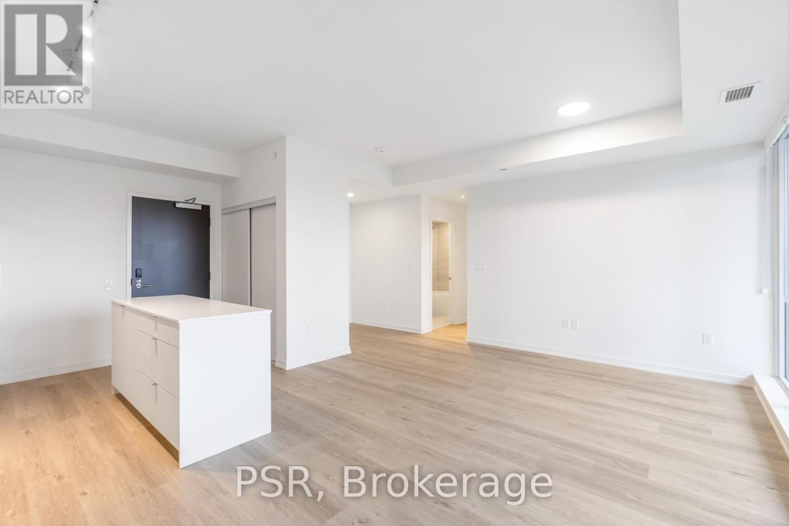 511 - 4365 Bloor Street W, Toronto, Ontario  M9C 1R3 - Photo 7 - W12711182