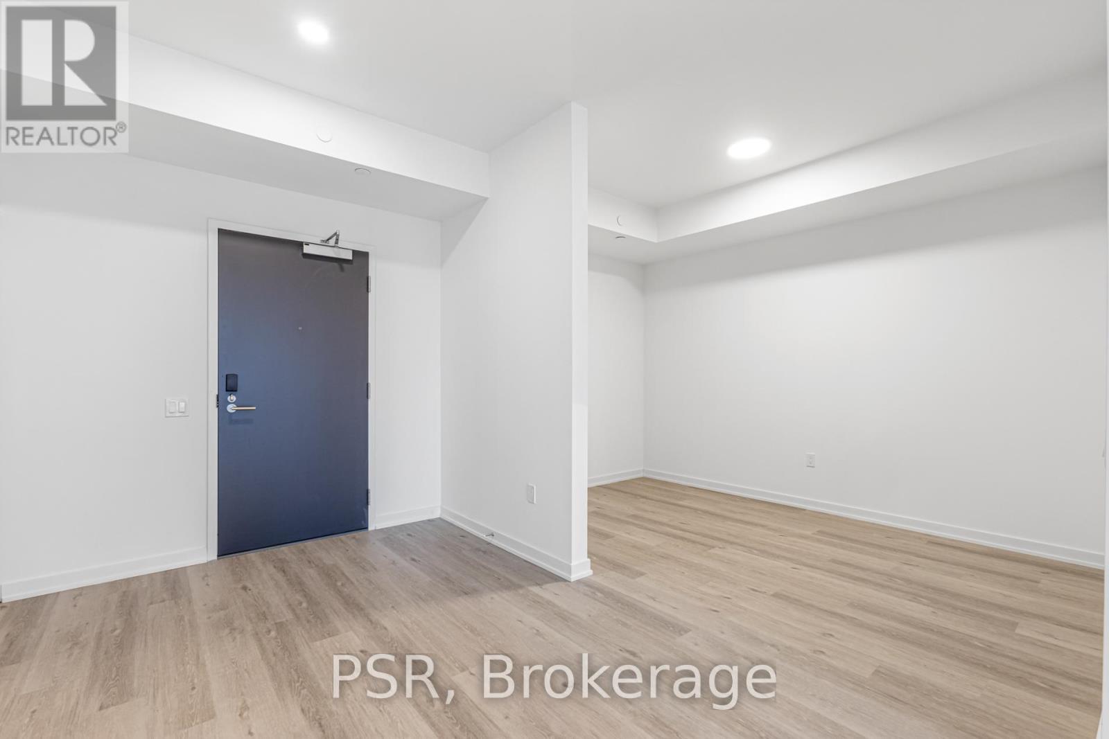 514 - 4365 Bloor Street W, Toronto, Ontario  M9C 1R3 - Photo 4 - W12711188