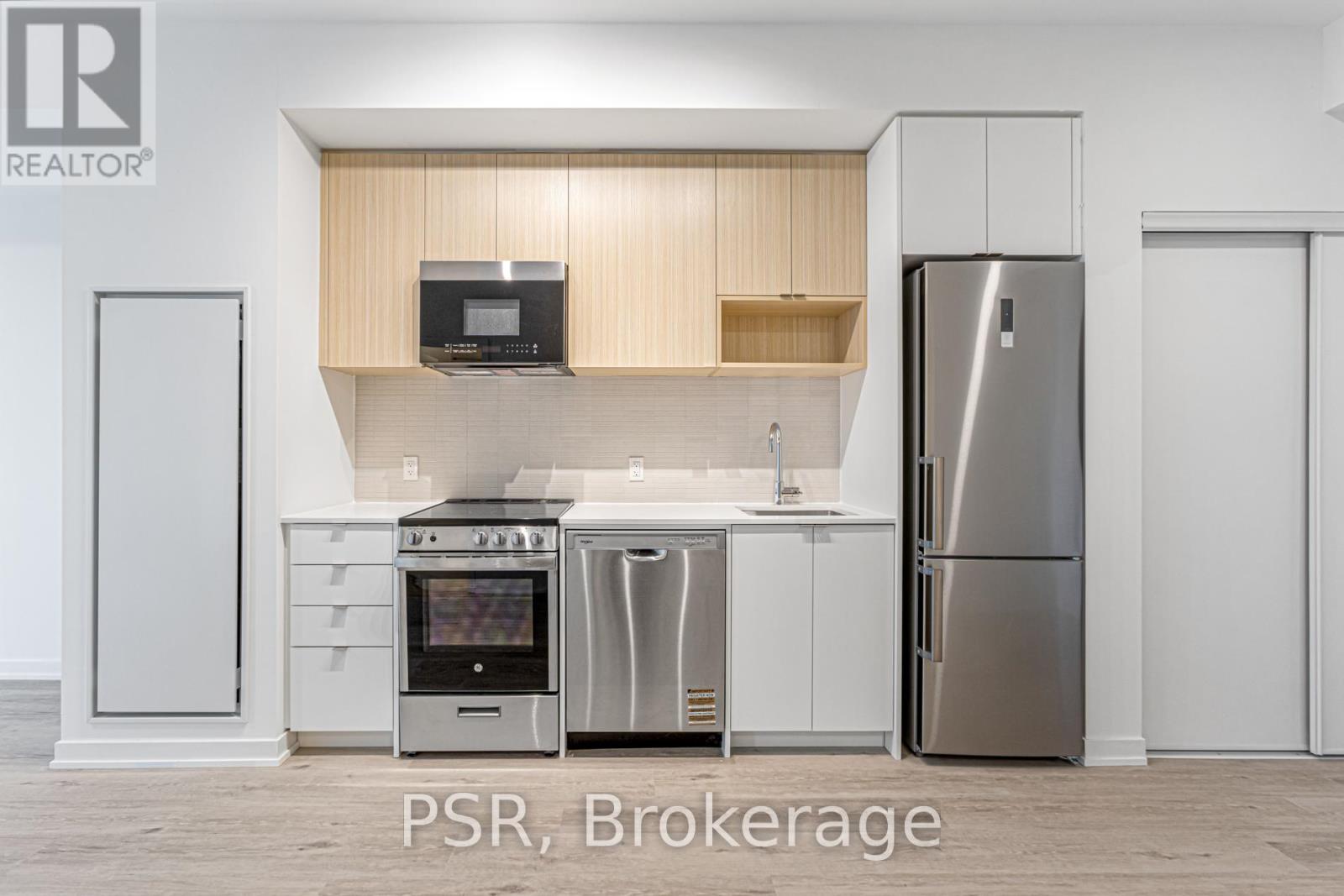 514 - 4365 Bloor Street W, Toronto, Ontario  M9C 1R3 - Photo 7 - W12711188