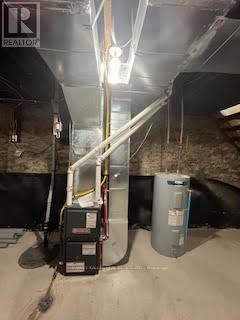 389 Jane Street, Toronto, Ontario  M6S 3Z3 - Photo 15 - W12711192