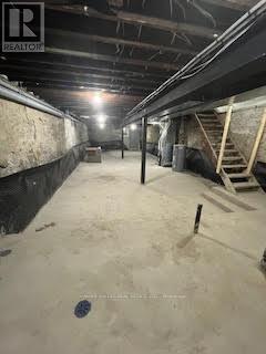 389 Jane Street, Toronto, Ontario  M6S 3Z3 - Photo 9 - W12711192