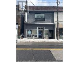 389 JANE STREET, Toronto, Ontario