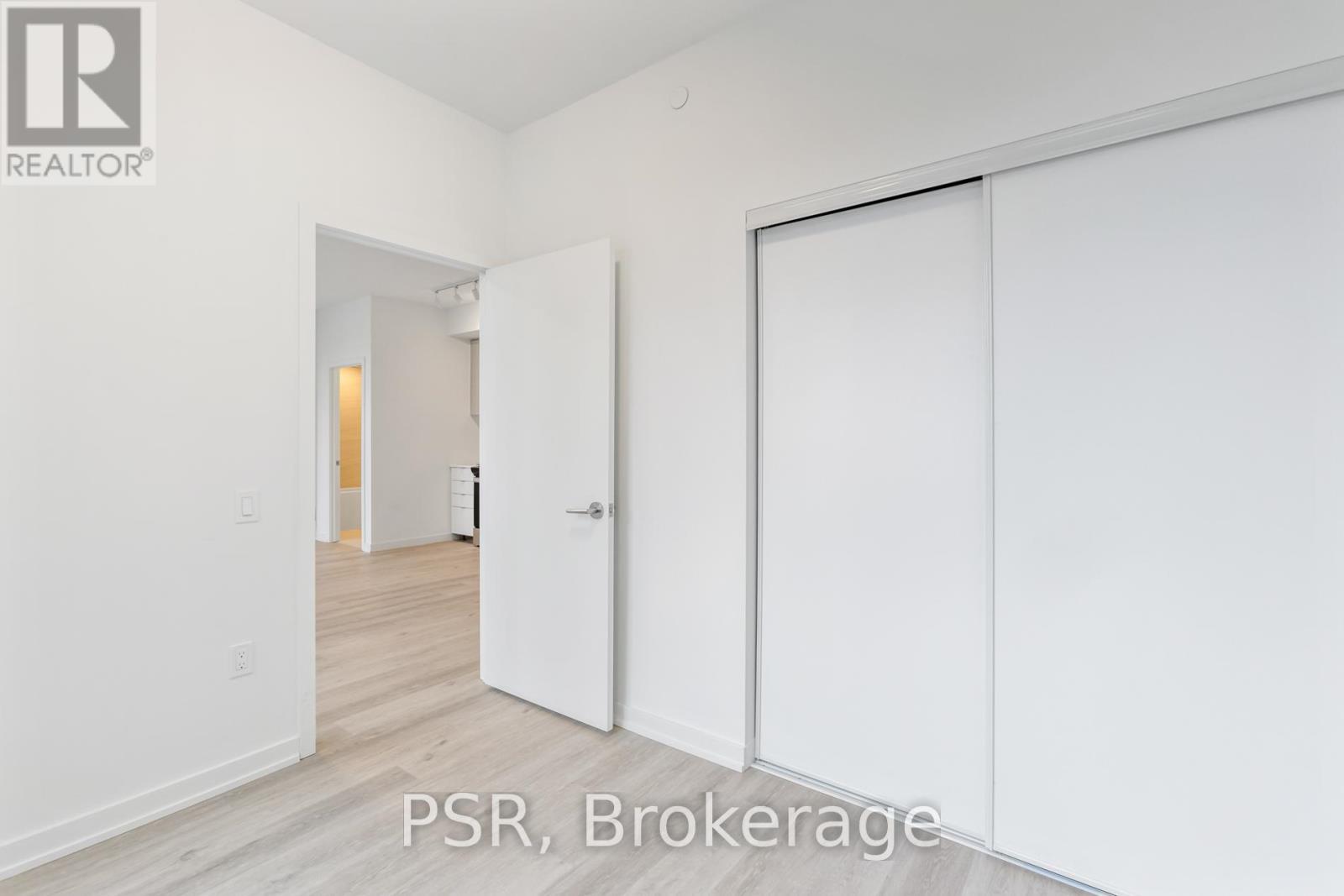 508 - 4365 Bloor Street W, Toronto, Ontario  M9C 1R3 - Photo 14 - W12711194