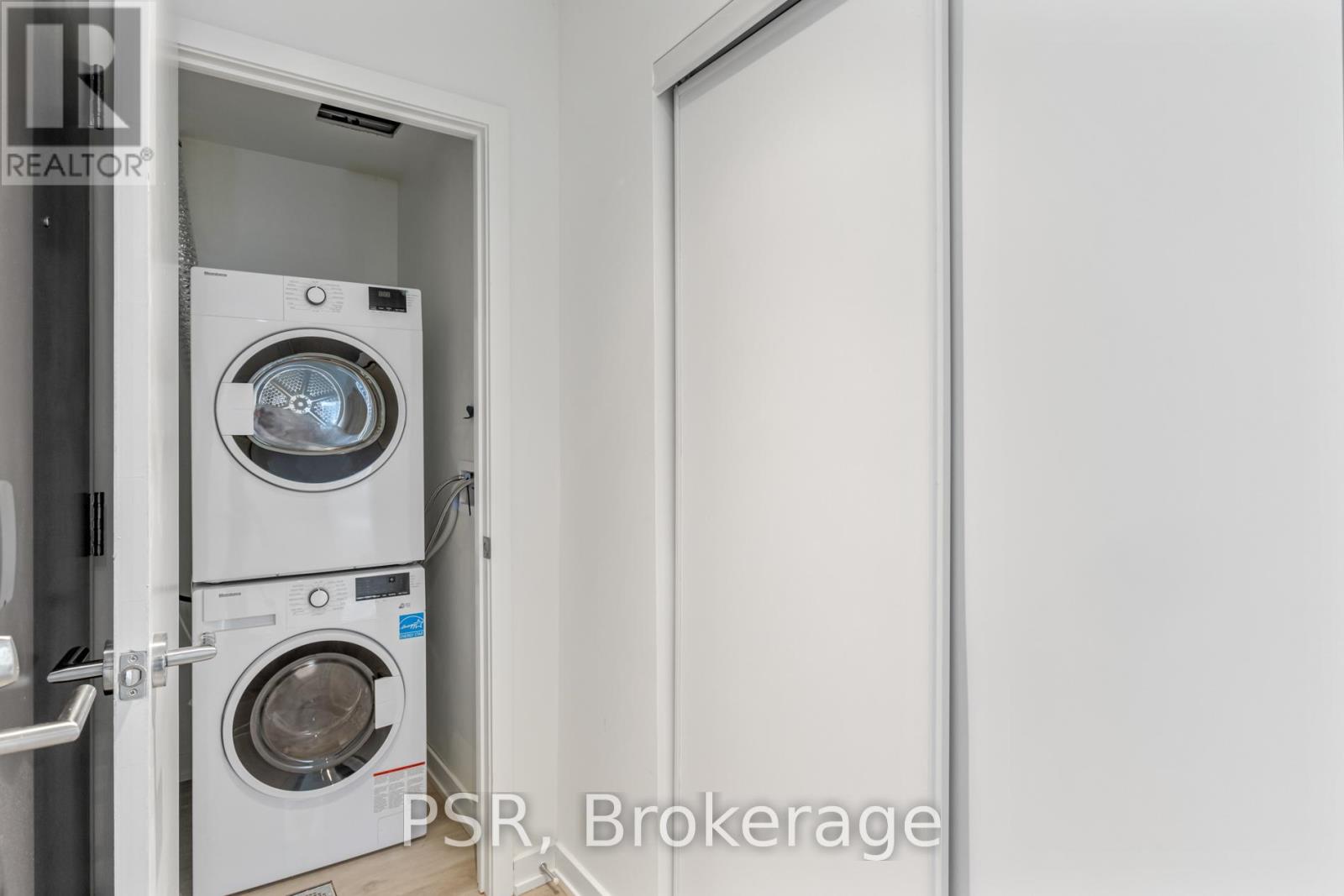 508 - 4365 Bloor Street W, Toronto, Ontario  M9C 1R3 - Photo 16 - W12711194