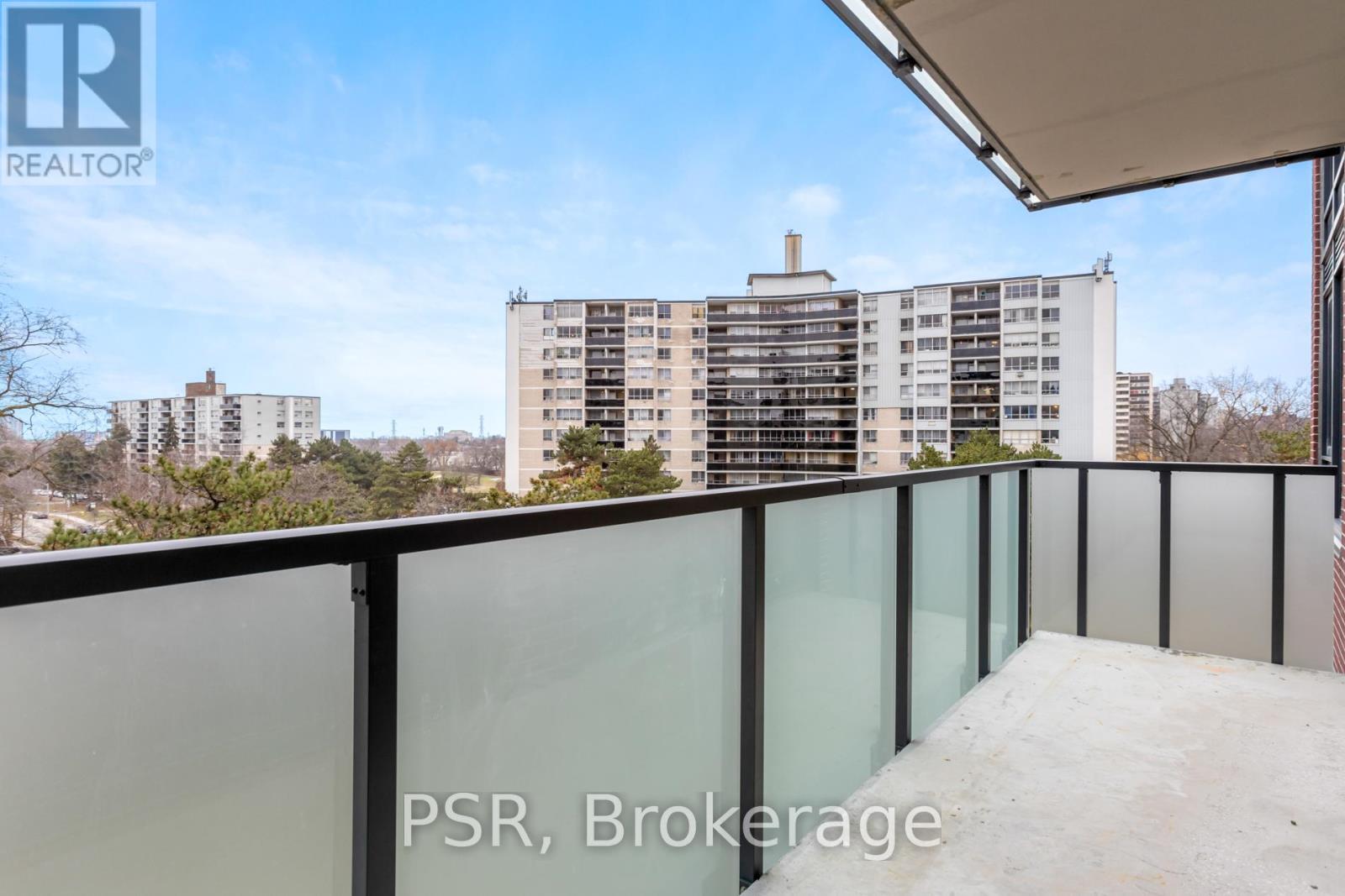 508 - 4365 Bloor Street W, Toronto, Ontario  M9C 1R3 - Photo 18 - W12711194