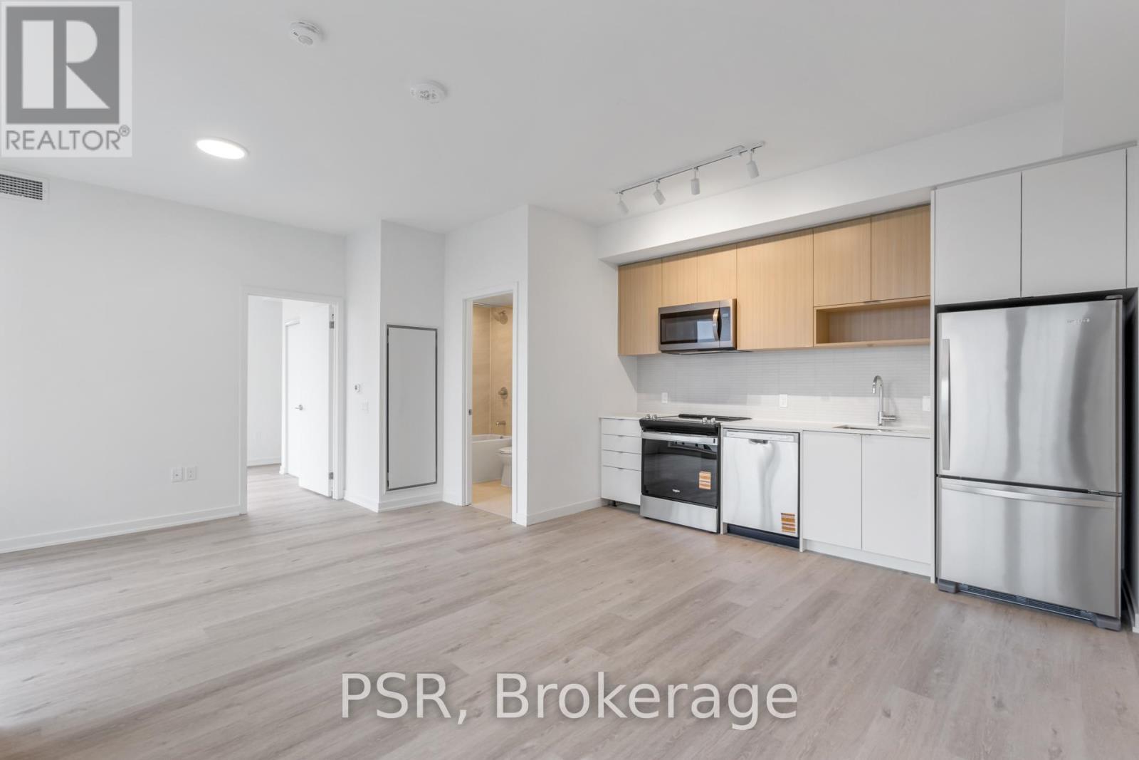 508 - 4365 Bloor Street W, Toronto, Ontario  M9C 1R3 - Photo 2 - W12711194