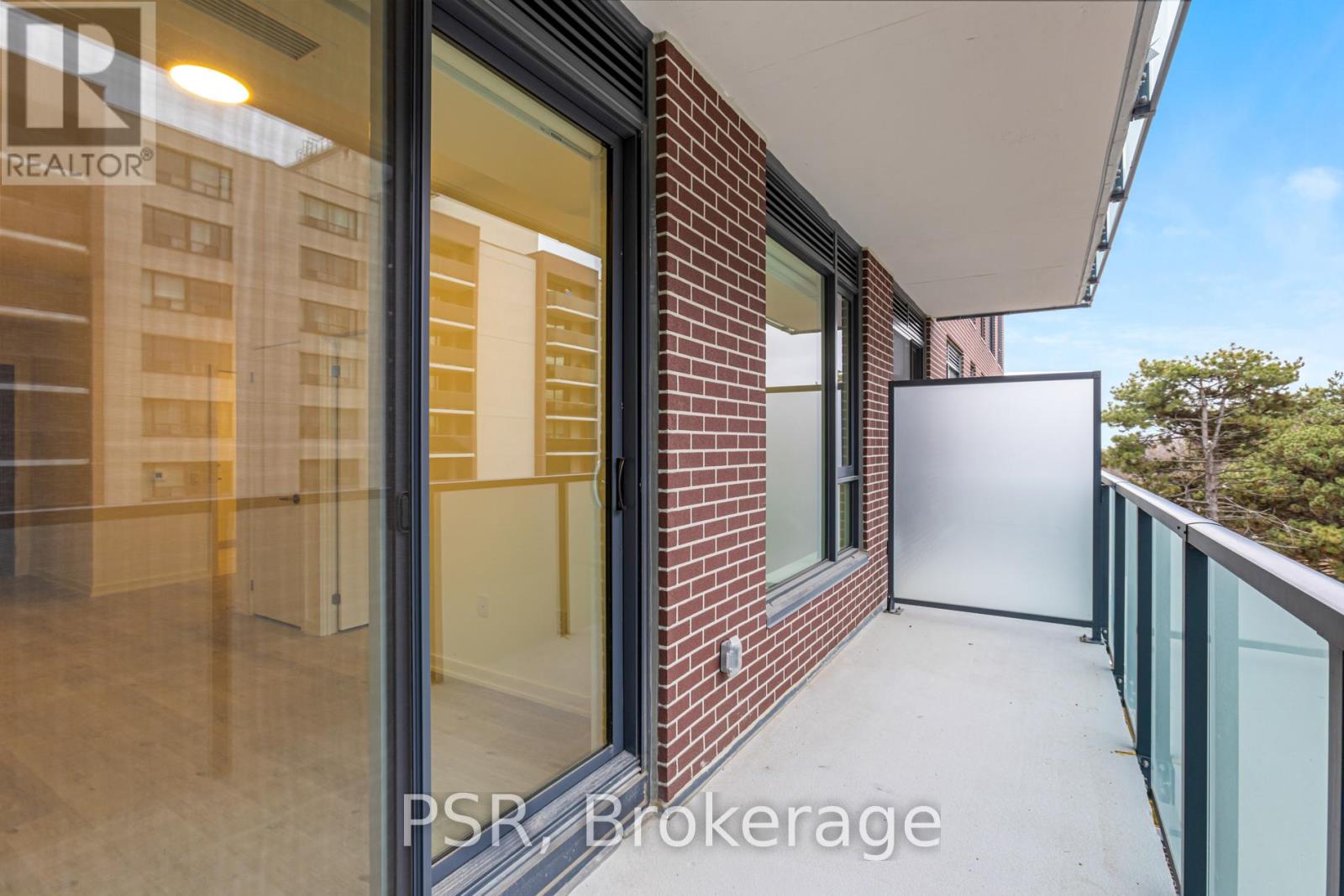 528 - 4365 Bloor Street W, Toronto, Ontario  M9C 1R3 - Photo 16 - W12711200