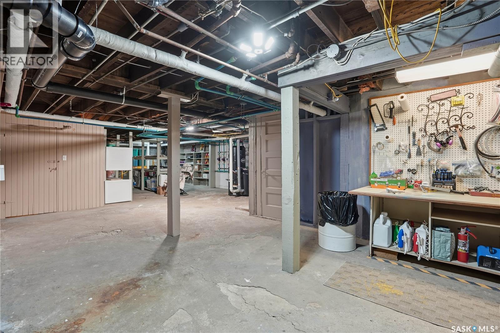 418 Main Street, Gravelbourg, Saskatchewan  S0H 1X0 - Photo 38 - SK026817