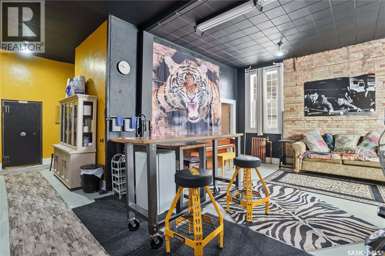 418 Main Street, Gravelbourg, Saskatchewan  S0H 1X0 - Photo 5 - SK026817