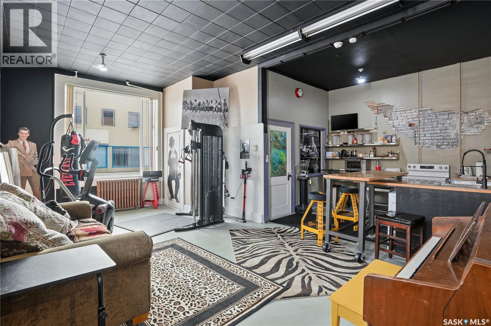 418 Main Street, Gravelbourg, Saskatchewan  S0H 1X0 - Photo 8 - SK026817