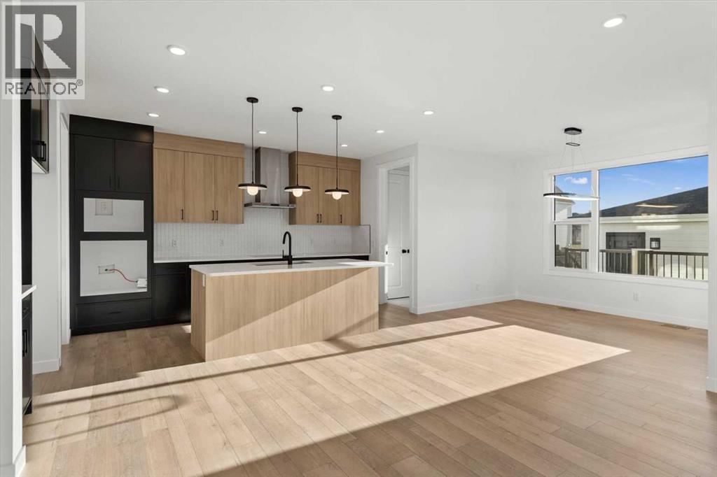 207 Perch Bend, Rural Rocky View County, Alberta  T3Z 0J9 - Photo 13 - A2263864