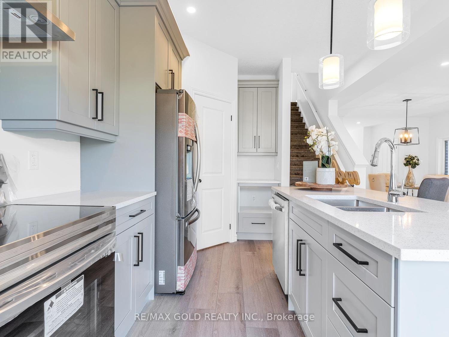 139 Byers Street, London South, Ontario  N6L 0E9 - Photo 14 - X12710998