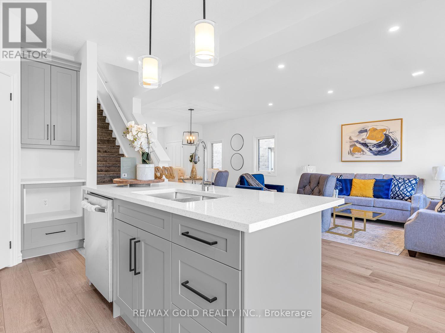 139 Byers Street, London South, Ontario  N6L 0E9 - Photo 16 - X12710998