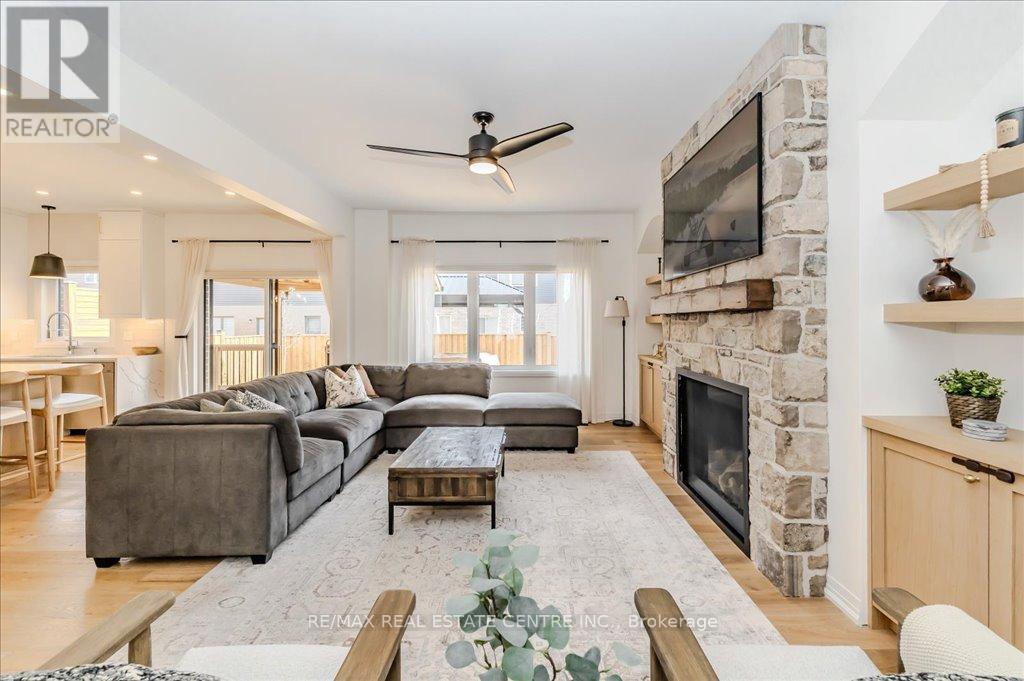 53 Scenic Ridge Gate, Brant, Ontario  N3L 0K4 - Photo 12 - X12711036