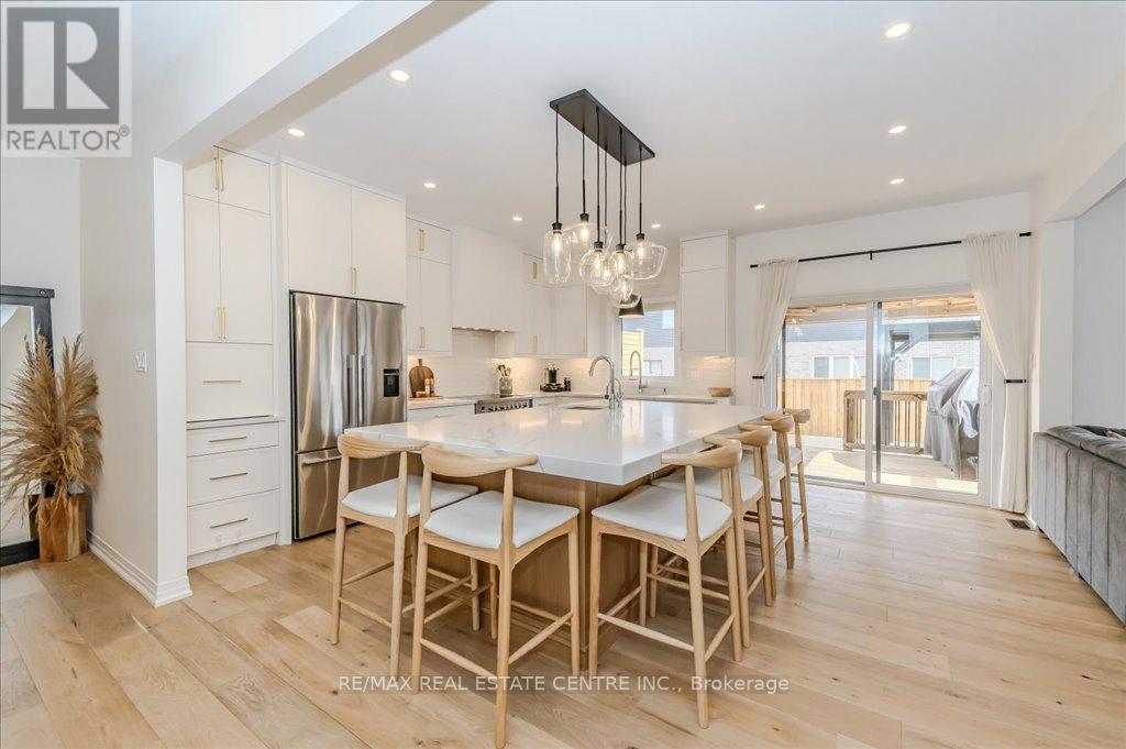 53 Scenic Ridge Gate, Brant, Ontario  N3L 0K4 - Photo 16 - X12711036