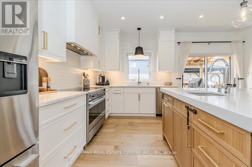 53 Scenic Ridge Gate, Brant, Ontario  N3L 0K4 - Photo 19 - X12711036