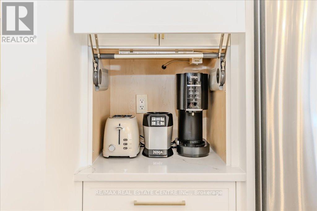 53 Scenic Ridge Gate, Brant, Ontario  N3L 0K4 - Photo 22 - X12711036