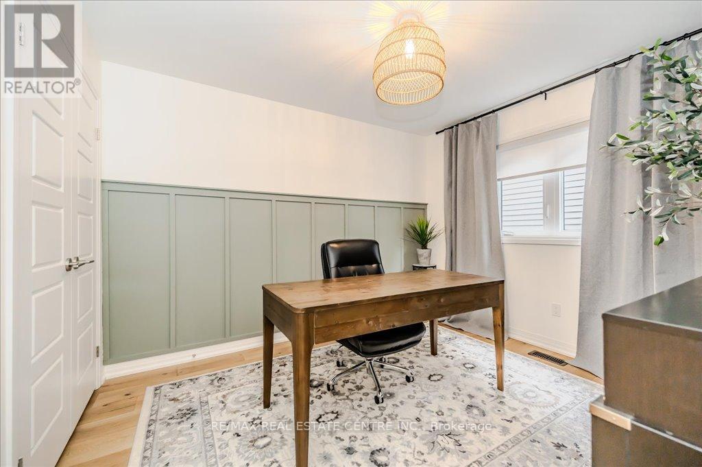 53 Scenic Ridge Gate, Brant, Ontario  N3L 0K4 - Photo 28 - X12711036