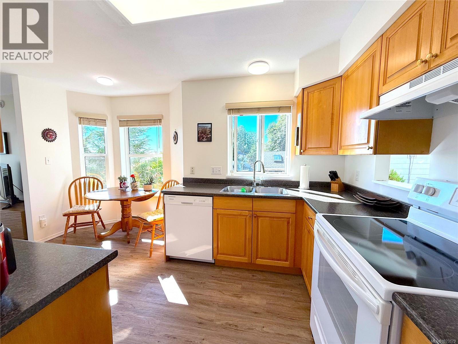 201 1216 Island Hwy S, Campbell River, British Columbia  V9W 1B5 - Photo 6 - 1023179