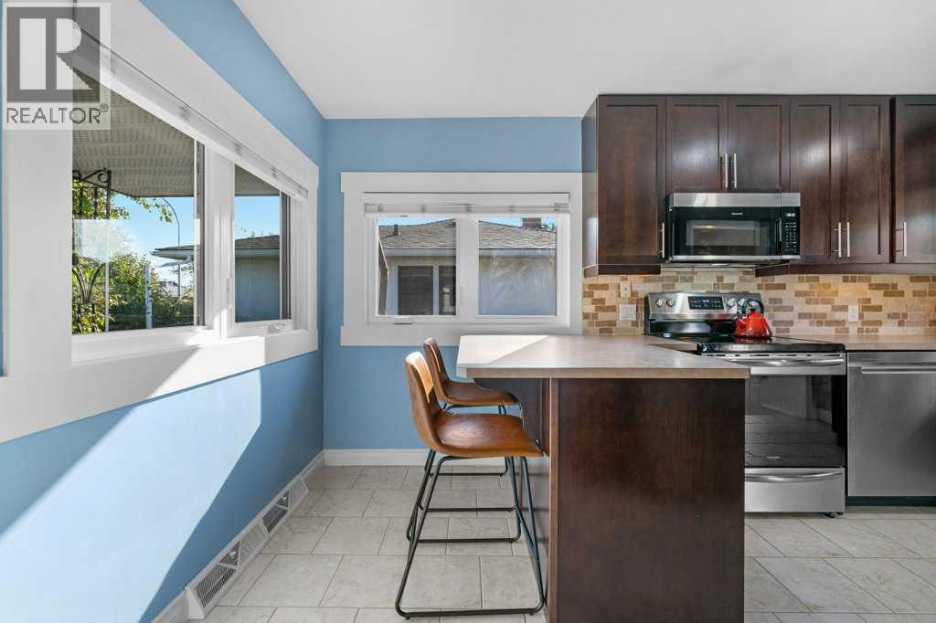 1131 15 Avenue Ne, Calgary, Alberta  T2E 1J4 - Photo 10 - A2275417