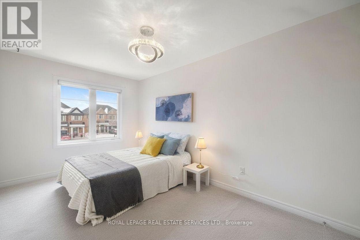 1365 Farmstead Drive, Milton, Ontario  L9E 1K4 - Photo 23 - W12711152