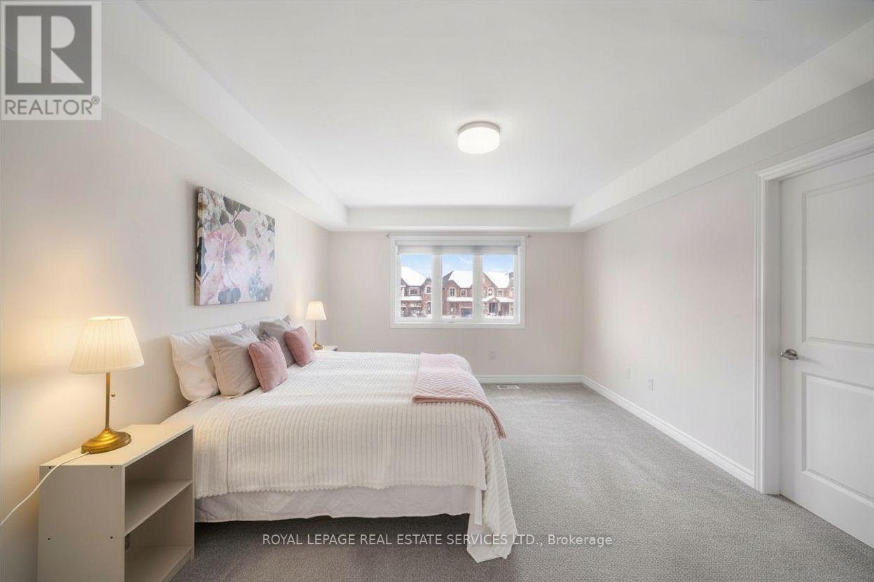 1365 Farmstead Drive, Milton, Ontario  L9E 1K4 - Photo 19 - W12711152