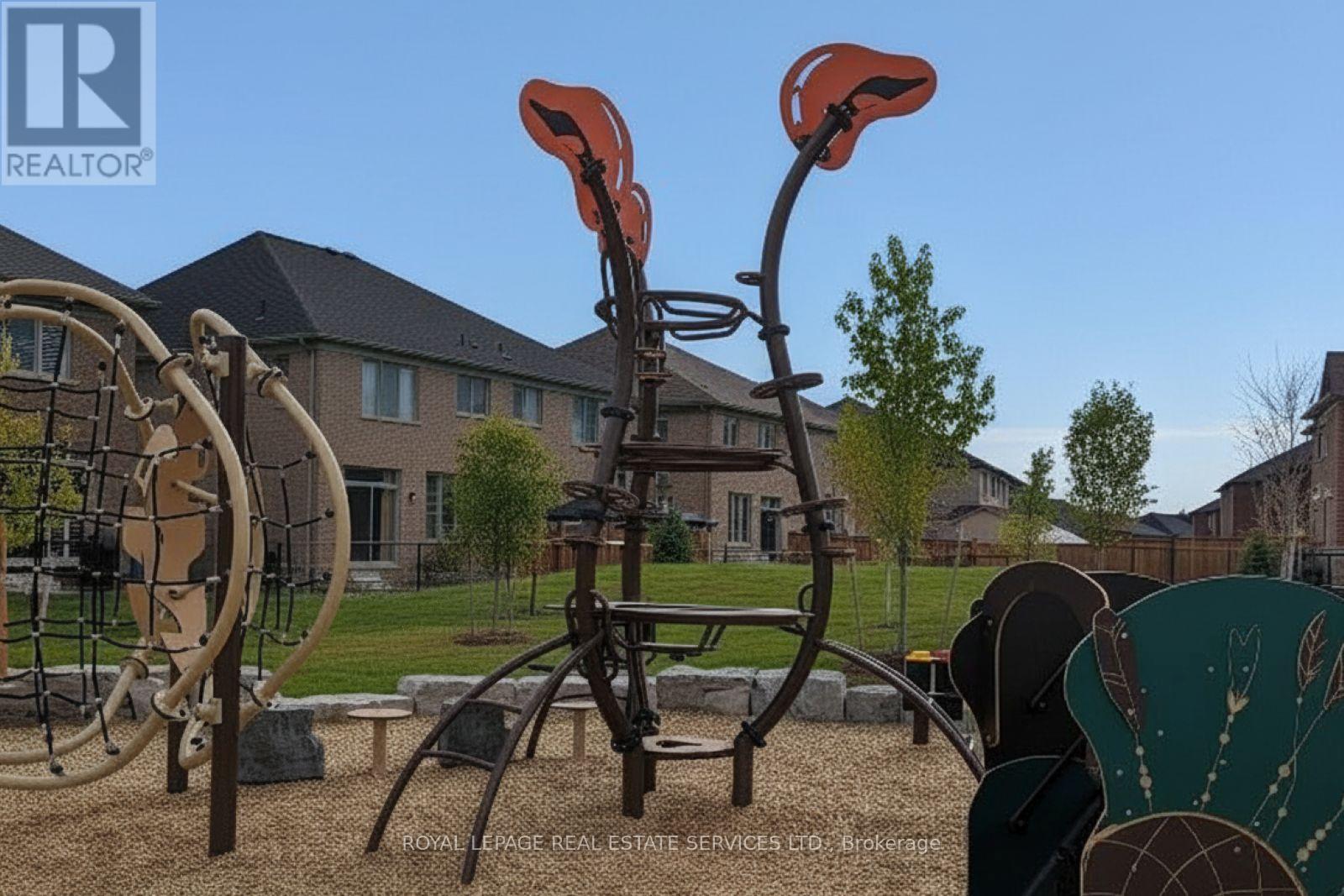 1365 Farmstead Drive, Milton, Ontario  L9E 1K4 - Photo 35 - W12711152