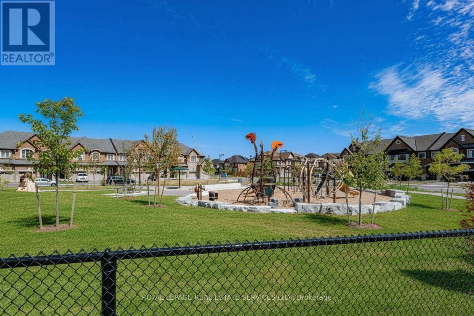 1365 Farmstead Drive, Milton, Ontario  L9E 1K4 - Photo 36 - W12711152