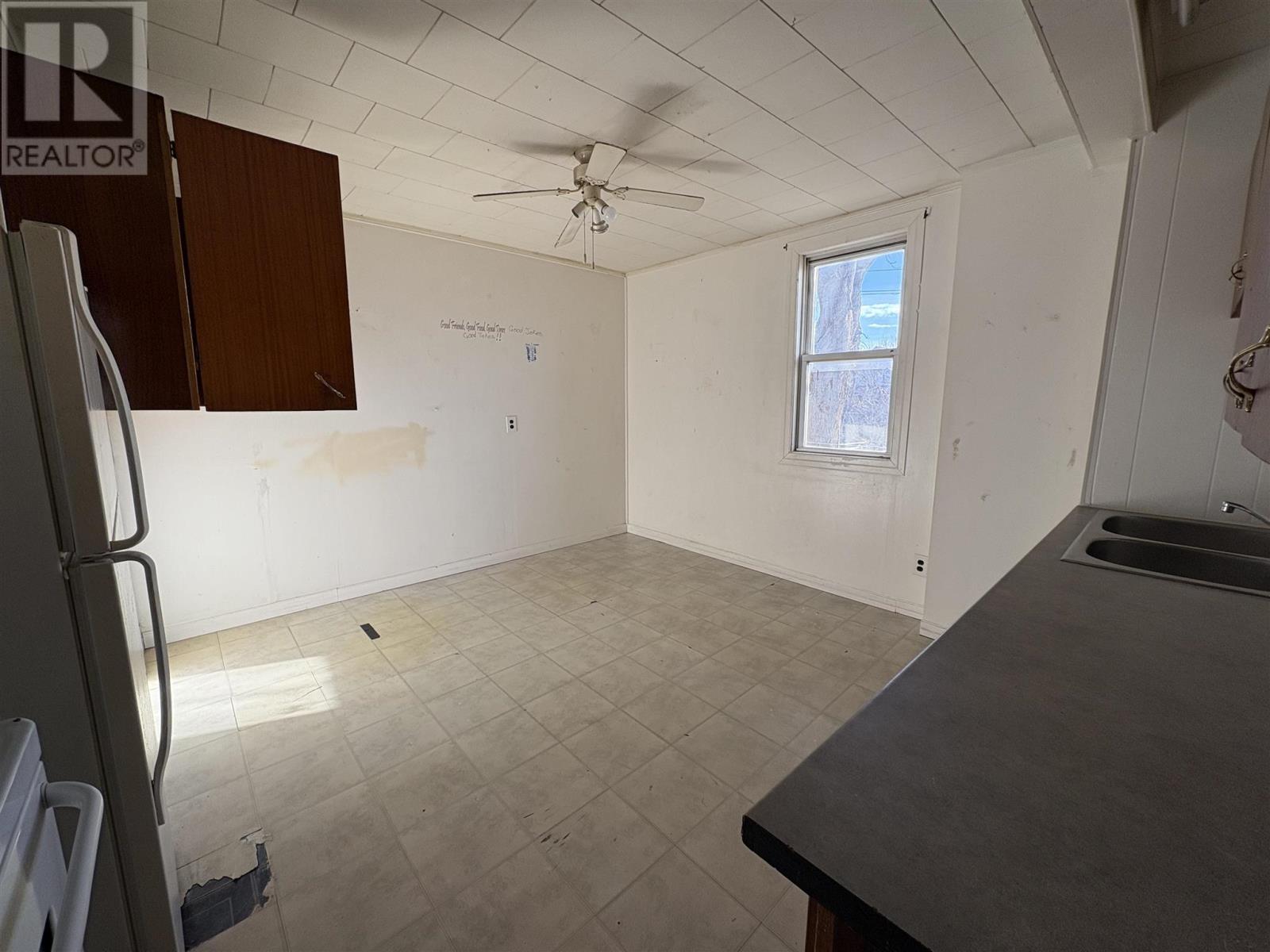 153 Alexandra St, Sault Ste. Marie, Ontario P6A 1J5 - Photo 3 - SM253337